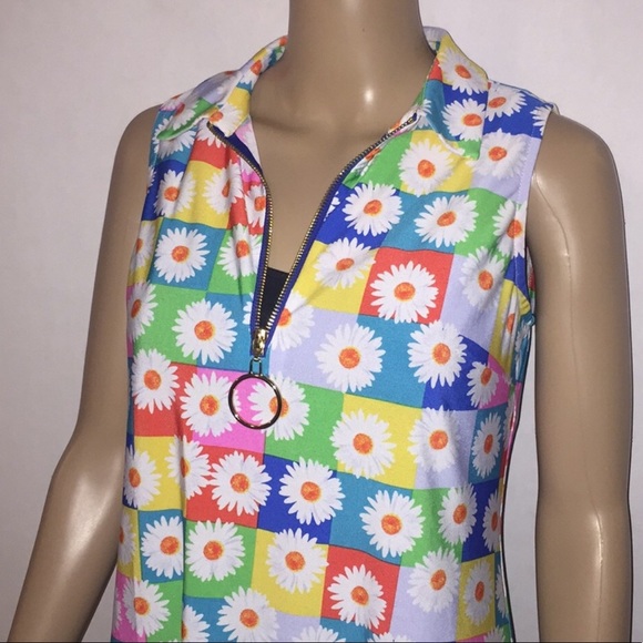 IVY LANE Petite Daisy Quarter Zip Shift Dress - Picture 4 of 7